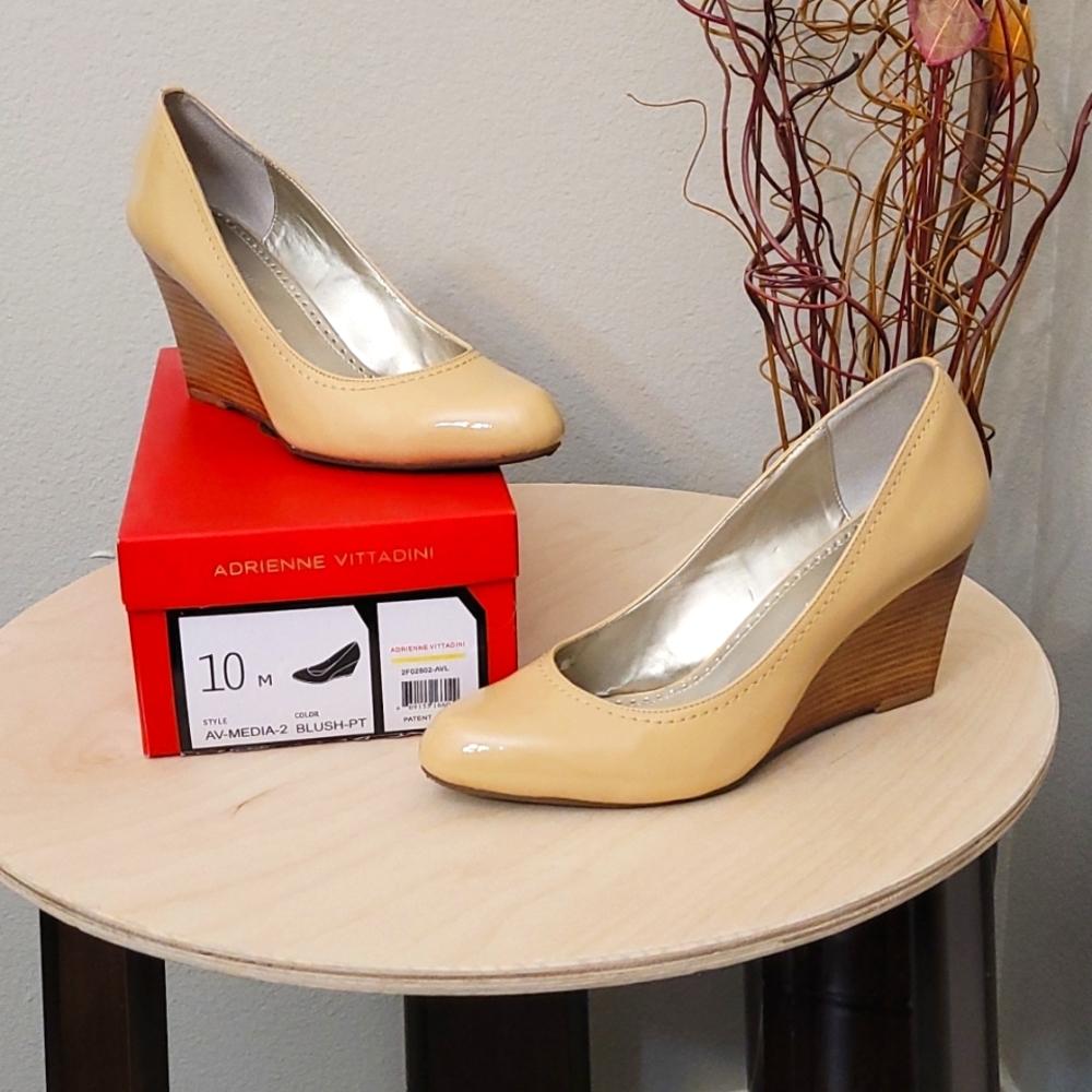 Adrienne Vittadini Tan Patent Leather Wedges